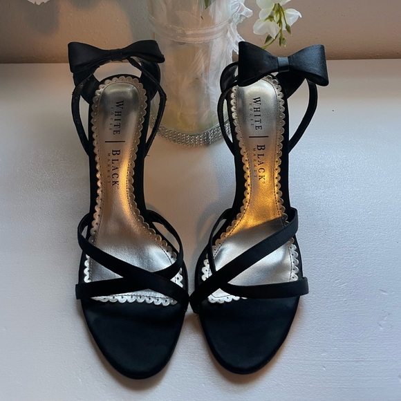 White House Black Market Shoes - Black bow heel detail heels